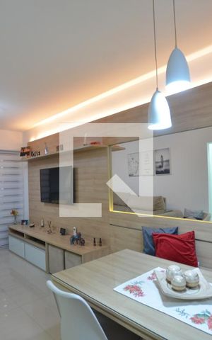 Apartamento à venda com 64m², 2 quartos e 1 vagaSala