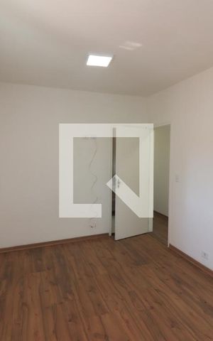 Casa à venda com 320m², 4 quartos e 1 vagaQuarto 2 - Suíte