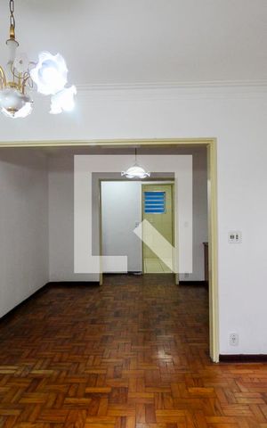 Casa à venda com 160m², 3 quartos e 2 vagasSala