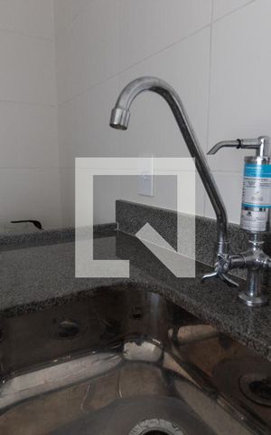 Apartamento para alugar com 36m², 2 quartos e 1 vaga Apartamento para alugar com 36m², 2 quartos e 1 vagaPia Cozinha Americana