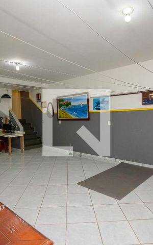 Casa à venda com 280m², 3 quartos e 3 vagas Casa à venda com 280m², 3 quartos e 3 vagasÁrea comum - Sala de ginastica