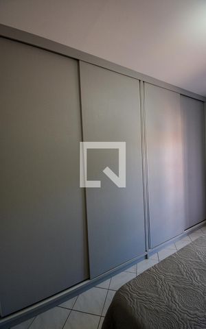 Casa à venda com 280m², 3 quartos e 3 vagas Casa à venda com 280m², 3 quartos e 3 vagasQuarto 3