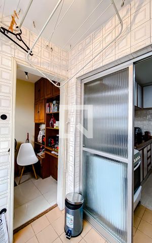Apartamento para alugar com 67m², 2 quartos e 1 vagaÁrea de Serviço