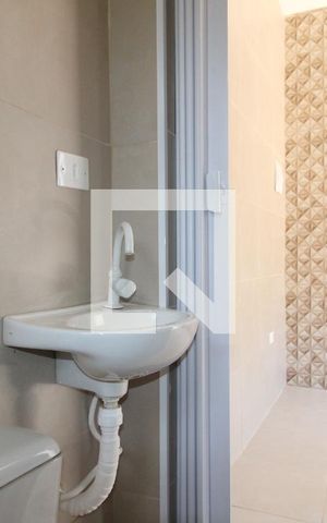 Casa para alugar com 21m², 1 quarto e sem vagaBanheiro