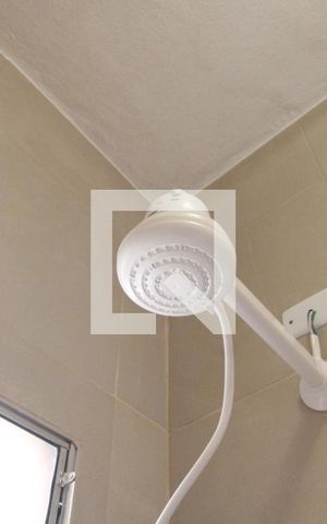 Casa para alugar com 21m², 1 quarto e sem vagaBanheiro