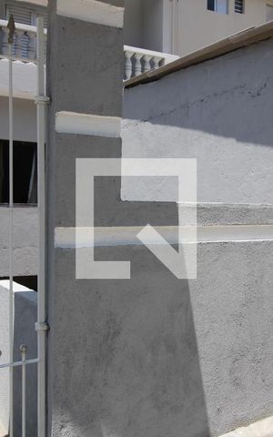 Casa para alugar com 21m², 1 quarto e sem vagaFachada