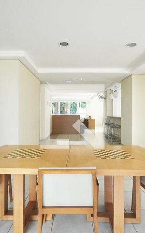 Apartamento para alugar com 64m², 2 quartos e 1 vagaÁrea comum