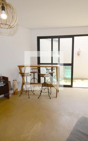 Casa à venda com 105m², 3 quartos e 1 vagaSala
