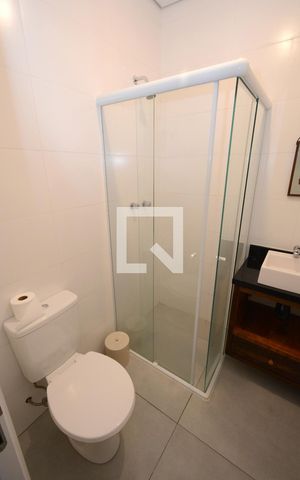 Casa à venda com 105m², 3 quartos e 1 vagaBanheiro