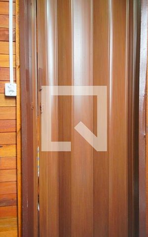 Casa para alugar com 70m², 1 quarto e sem vaga Casa para alugar com 70m², 1 quarto e sem vagaBanheiro