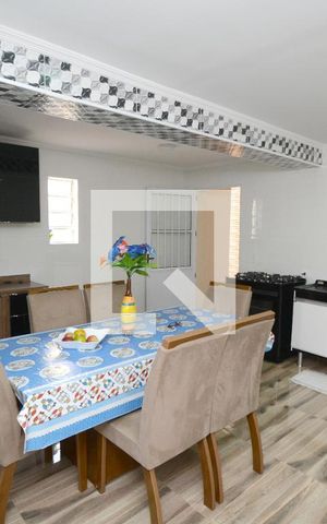 Casa à venda com 197m², 3 quartos e 3 vagasCozinha