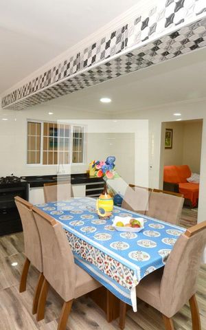 Casa à venda com 197m², 3 quartos e 3 vagasCozinha