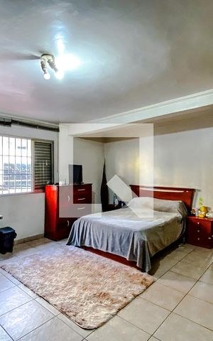 Casa à venda com 400m², 5 quartos e 3 vagasQuarto 1 - Suíte