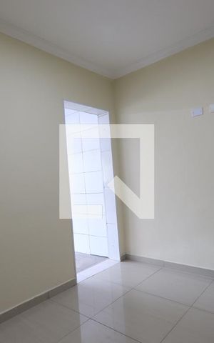 Casa para alugar com 70m², 1 quarto e sem vagaQuarto