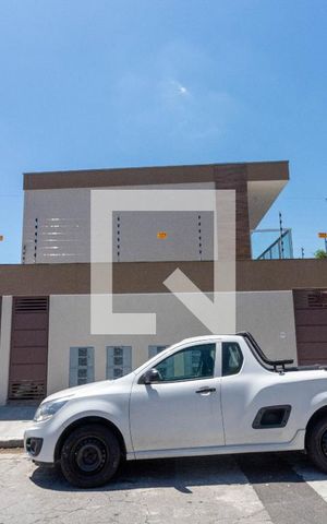 Apartamento à venda com 37m², 2 quartos e sem vaga Apartamento à venda com 37m², 2 quartos e sem vagaFachada do Prédio