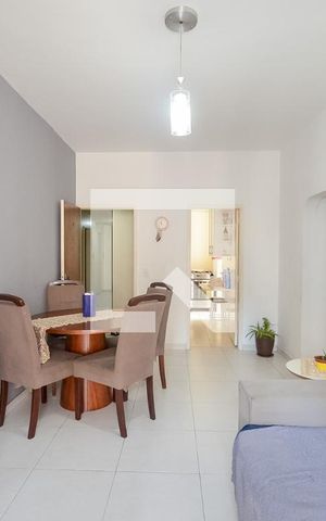 Apartamento à venda com 65m², 2 quartos e 1 vaga Apartamento à venda com 65m², 2 quartos e 1 vagaSala