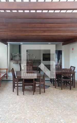 Apartamento à venda com 75m², 2 quartos e 1 vaga Apartamento à venda com 75m², 2 quartos e 1 vagaChurrasqueira
