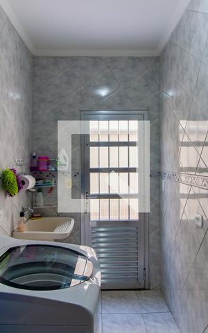 Casa à venda com 171m², 3 quartos e 4 vagasÁrea de Serviço
