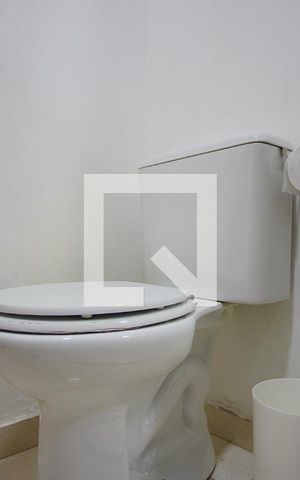 Apartamento à venda com 54m², 2 quartos e 1 vagaBanheiro Corredor