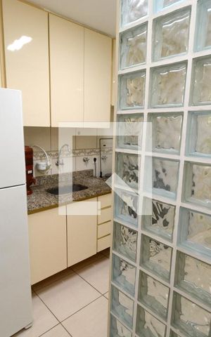 Apartamento à venda com 64m², 2 quartos e 1 vagaCozinha