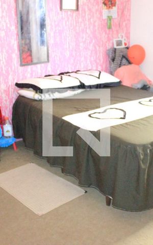 Casa à venda com 360m², 4 quartos e 8 vagasQuarto