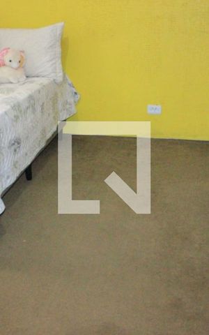 Casa à venda com 360m², 4 quartos e 8 vagasQuarto