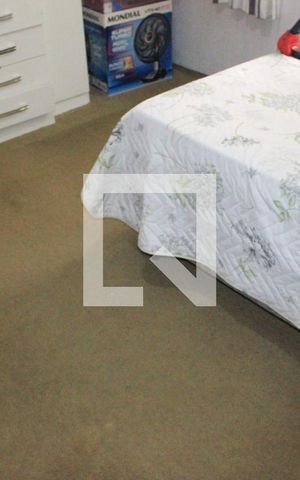 Casa à venda com 360m², 4 quartos e 8 vagasQuarto