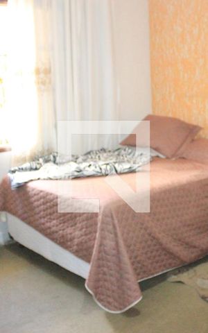 Casa à venda com 360m², 4 quartos e 8 vagasQuarto
