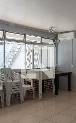 Apartamento à venda com 68m², 2 quartos e 1 vaga Apartamento à venda com 68m², 2 quartos e 1 vagaÁrea comum - Salão de festas