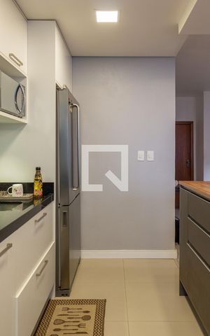 Apartamento à venda com 68m², 2 quartos e 1 vaga Apartamento à venda com 68m², 2 quartos e 1 vagaCozinha