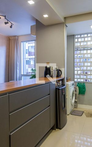 Apartamento à venda com 68m², 2 quartos e 1 vaga Apartamento à venda com 68m², 2 quartos e 1 vagaCozinha