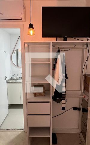 Studio à venda com 28m², 1 quarto e sem vaga Studio à venda com 28m², 1 quarto e sem vagaQuarto