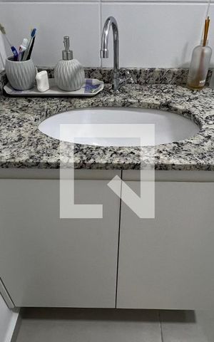 Studio à venda com 28m², 1 quarto e sem vaga Studio à venda com 28m², 1 quarto e sem vagaBanheiro