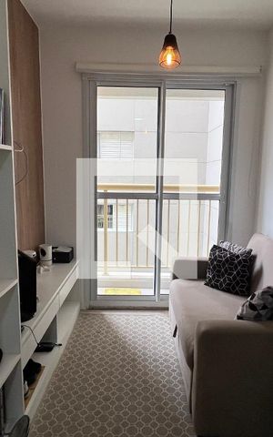 Studio à venda com 28m², 1 quarto e sem vaga Studio à venda com 28m², 1 quarto e sem vagaSala
