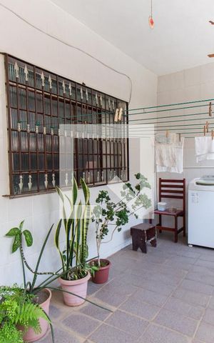 Casa à venda com 200m², 7 quartos e 2 vagasGaragem