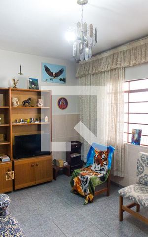 Casa à venda com 200m², 7 quartos e 2 vagasSala  