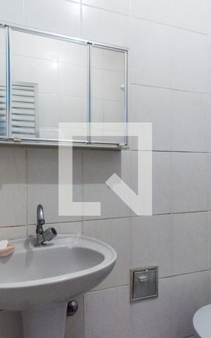 Casa à venda com 200m², 7 quartos e 2 vagasBanheiro 2  