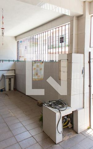 Casa à venda com 200m², 7 quartos e 2 vagasGaragem