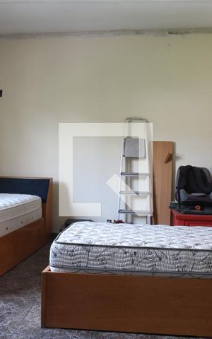 Casa à venda com 300m², 7 quartos e 10 vagasQuarto 1 casa 2