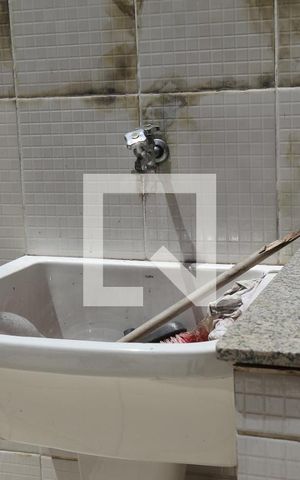 Casa à venda com 300m², 7 quartos e 10 vagasÁrea de Serviço casa 3