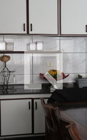 Casa à venda com 300m², 7 quartos e 10 vagasCozinha casa 3