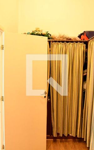Casa para alugar com 699m², 4 quartos e 4 vagasCloset suíte 1