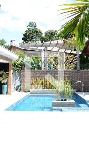 Casa para alugar com 699m², 4 quartos e 4 vagasPiscina