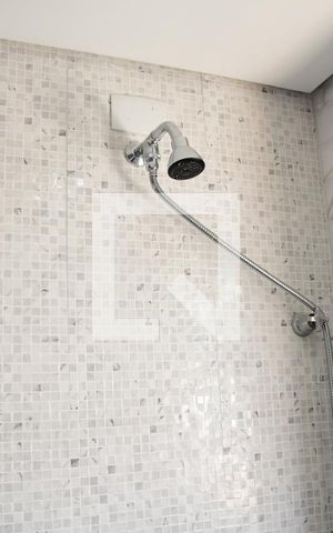 Casa para alugar com 699m², 4 quartos e 4 vagasBanheiro suíte 4