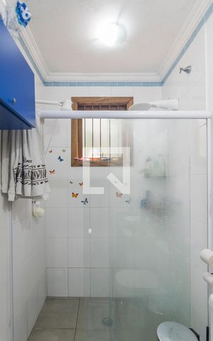 Casa à venda com 200m², 4 quartos e 2 vagas Casa à venda com 200m², 4 quartos e 2 vagasBanheiro da Suite 2