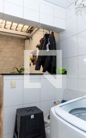 Casa de condomínio à venda com 175m², 3 quartos e 2 vagas Casa de condomínio à venda com 175m², 3 quartos e 2 vagasÁrea de Serviço