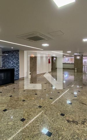 Apartamento à venda com 175m², 4 quartos e 3 vagas Apartamento à venda com 175m², 4 quartos e 3 vagasÁrea comum - Salão de festas