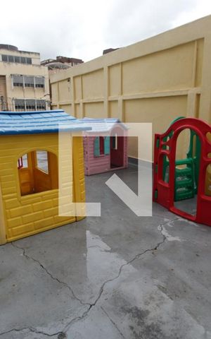 Apartamento à venda com 75m², 2 quartos e 1 vagaÁrea comum - Playground