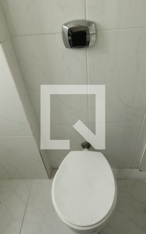 Apartamento à venda com 75m², 2 quartos e 1 vagaBanheiro de serviço