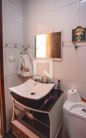 Casa à venda com 163m², 3 quartos e 3 vagasBanheiro 1